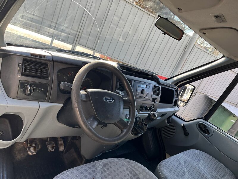 Ford Transit Cub Carosat